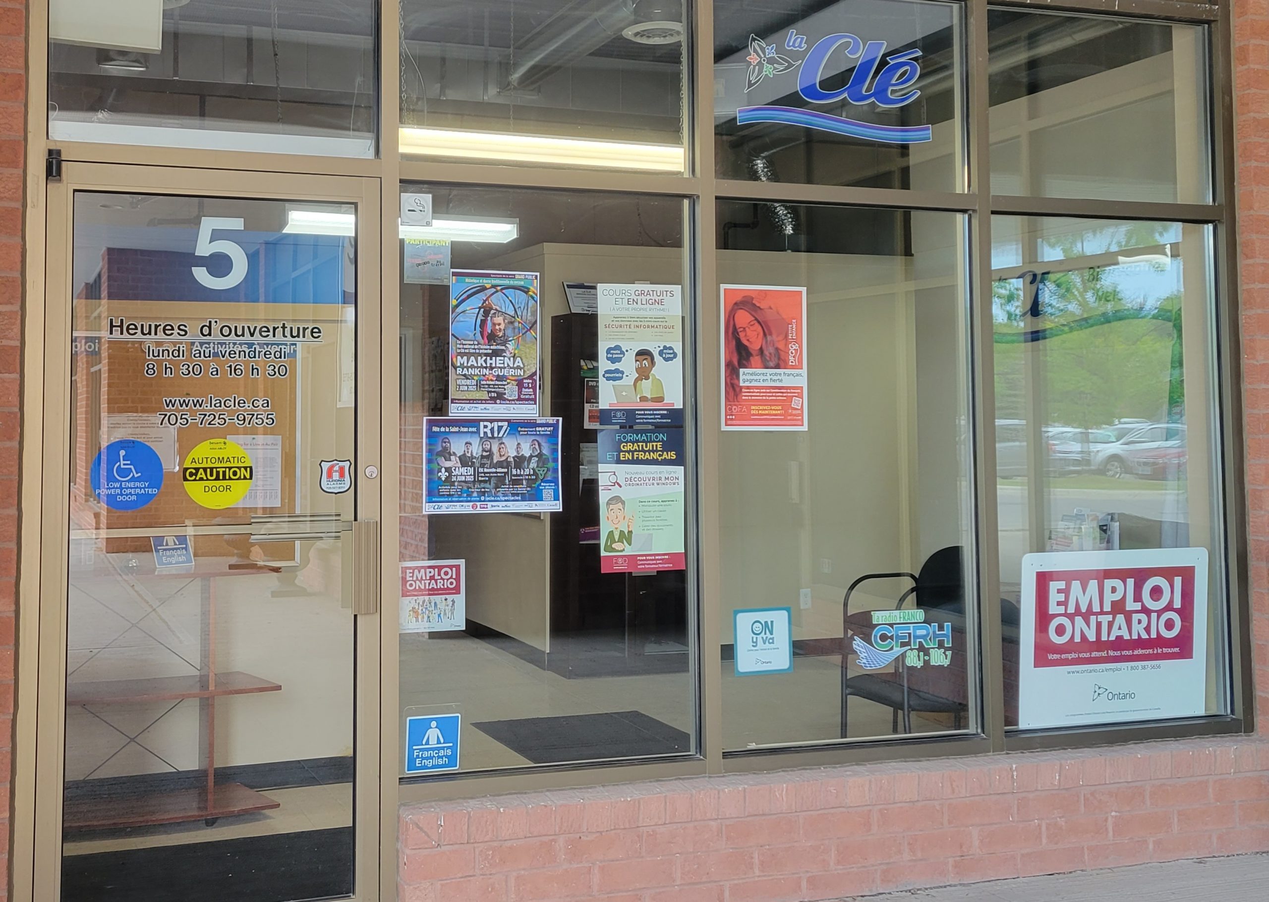 Bureau satellite Bureau satellite