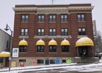 Banniere Le Centre d’activités françaises : 50 ans plus tard, toujours unique - Le Goût de vivre